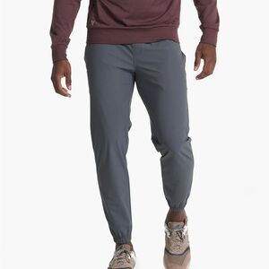 Men’s vuori xl joggers. Charcoal color